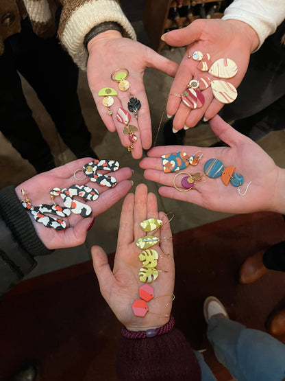 DIY Workshop in Bonn: Schmuck aus Polymerton gestalten