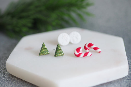 Mini Ohrstecker Set: dreierlei handgemachte Ohrringe für den Winter und Weihnachten aus Polymerton, weihnachtlicher festlicher Schmuck