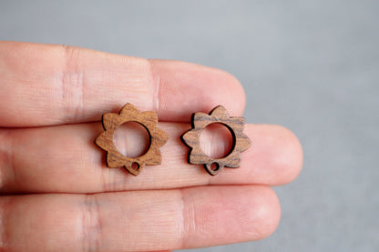 10x Holz Ohrstecker Sonnenblume, 17mm, Blume Blüte Ring Donut, Schmuckzubehör für DIY Schmuck, Walnuss Holz Ohrringe Ohrschmuck